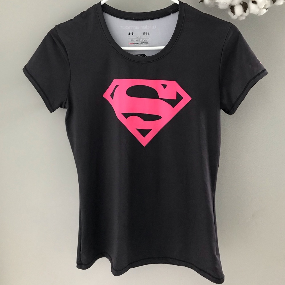 Under Armor Superman Girls Large t-shirt